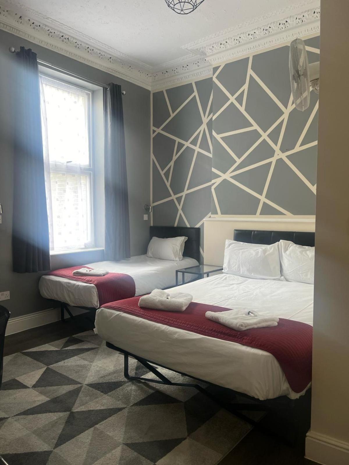 Saba Rooms And Apartments London Eksteriør billede